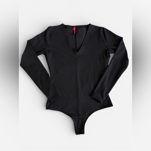 Spanx Suit Yourself Long Sleeve V Neck Bodysuit Black Shapewear Small - Picture 4 of 6